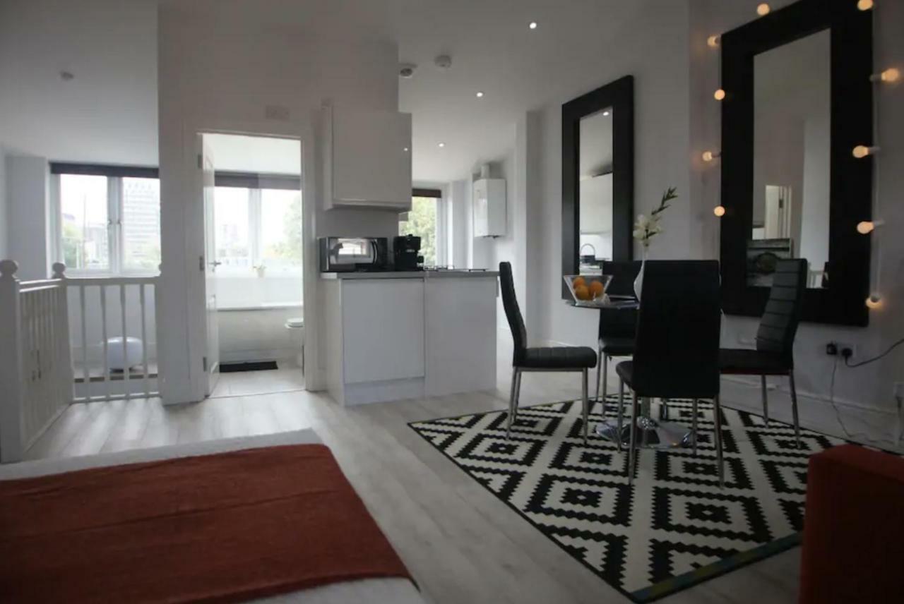 Quirky Cosy Marleybone Victorian Loft Apartment ロンドン エクステリア 写真