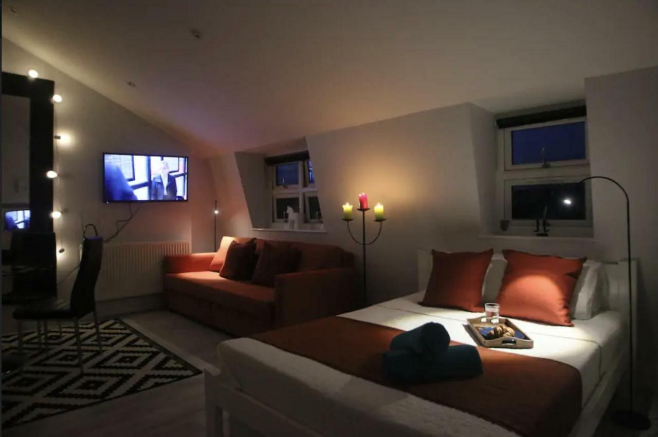 Quirky Cosy Marleybone Victorian Loft Apartment ロンドン エクステリア 写真