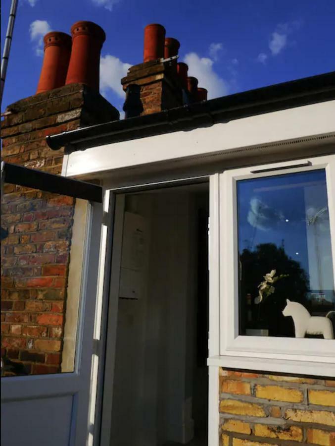 Quirky Cosy Marleybone Victorian Loft Apartment ロンドン エクステリア 写真